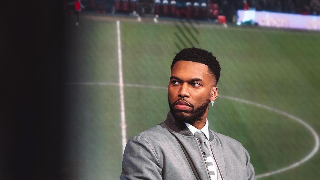 Ex-jogador do Liverpool ofereceu recompensa por cachorro roubado