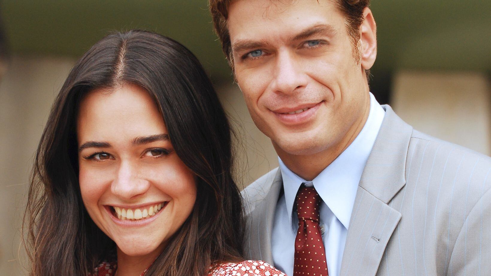 Paraíso Tropical: Com a ajuda de Paula, Daniel descobre plano de Olavo