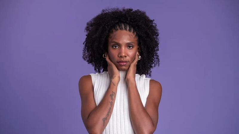 Remake de Elas por Elas: Em busca de audiência, Globo muda o destino de três protagonistas