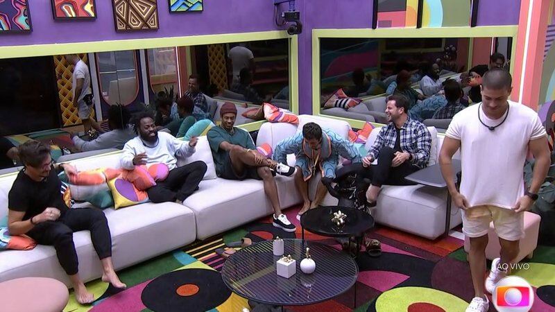 Jogo da discórdia 'light' causa estranhamento no 'BBB 22'
