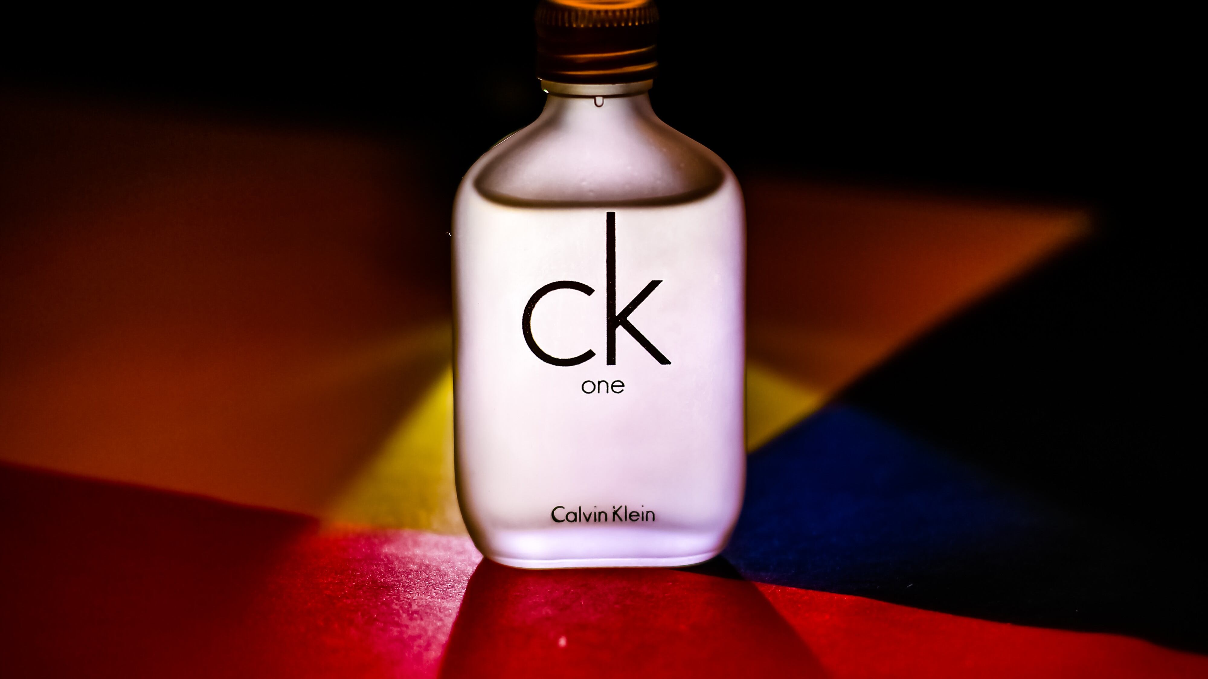 Frasco de perfume CK One