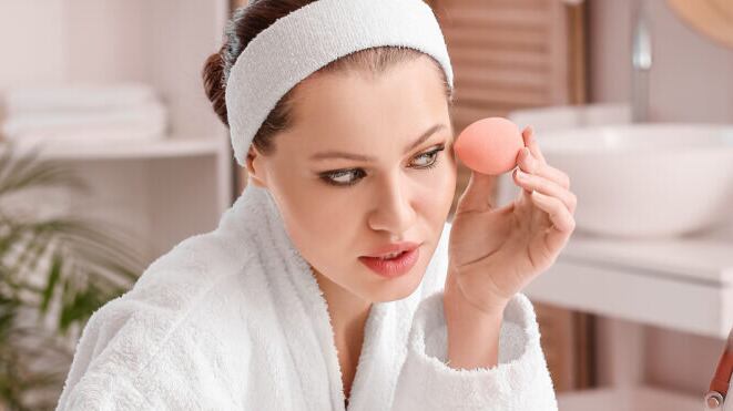 Limpeza esponja maquiagem/ reprodução