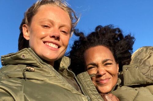 Atriz fala sobre o desafio de interpretar uma guerreira negra em ‘Vikings: Valhalla’