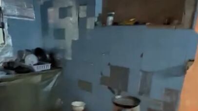 Filho que trancou mãe