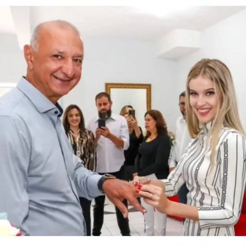 Pais da menor autorizaram a união