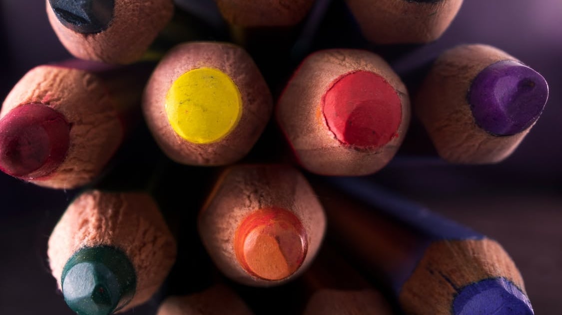 Escolha a sua cor favorita e descubra o que ela tem a dizer sobre você