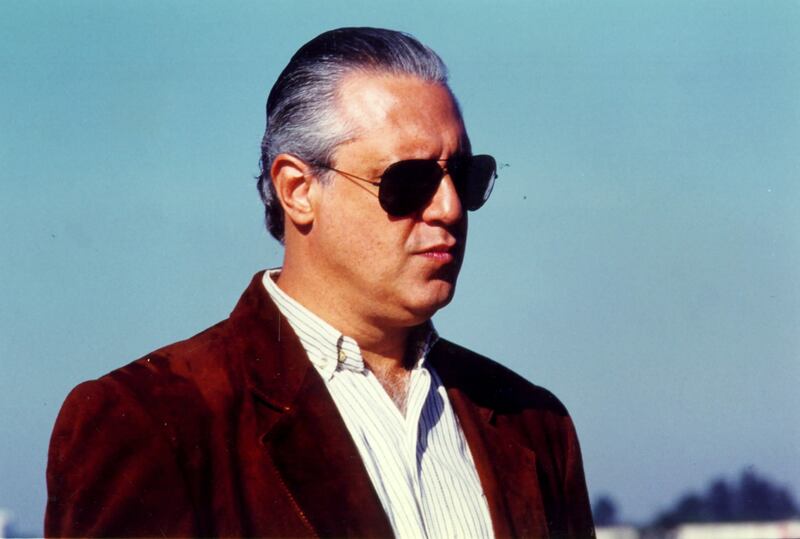 Antonio Fagundes caracterizado como Bruno Mezenga, personagem de "O Rei do Gado"