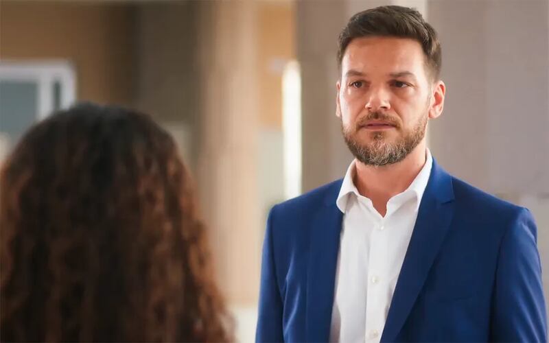 Vai na Fé: Jenifer também não é filha de Theo