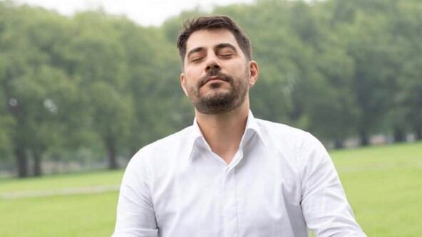 Evaristo Costa 'good vibes'