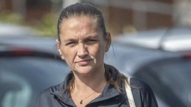 Mulher multada por sexo