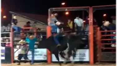 Peão de 18 anos morre em rodeia no interior de São Paulo