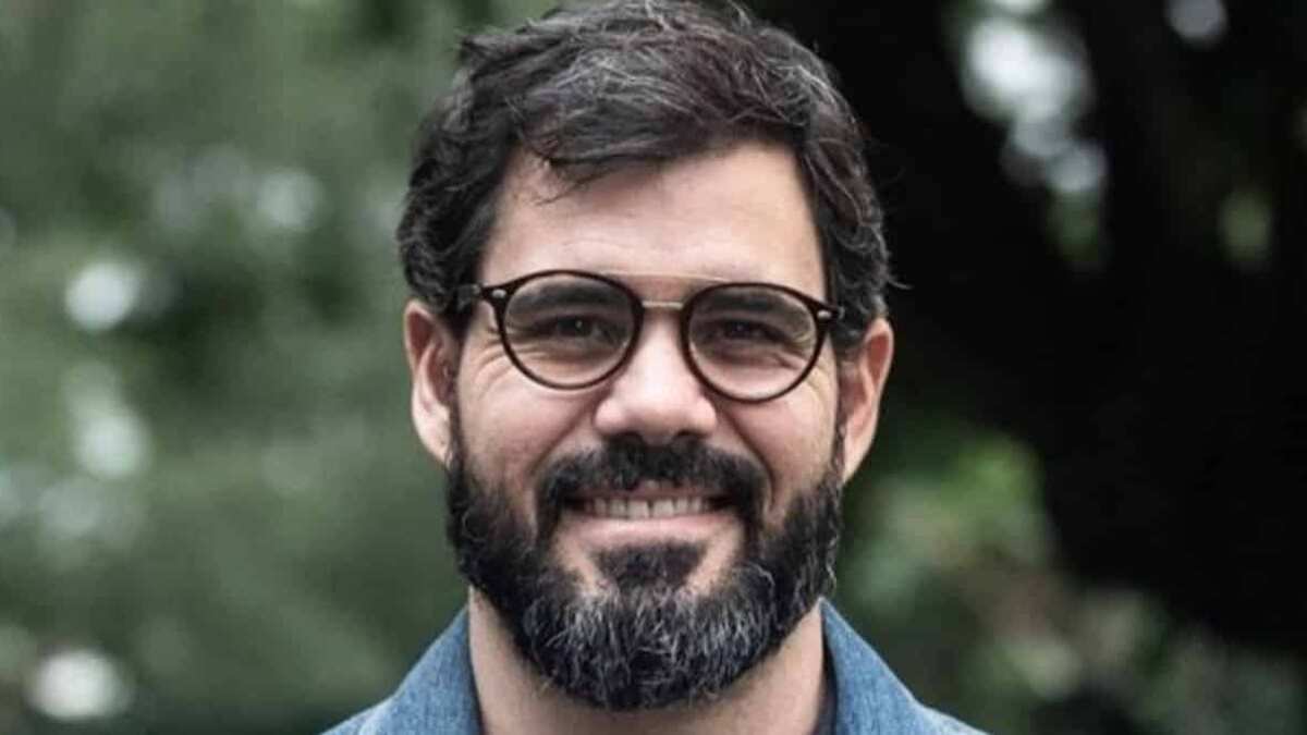 Filha de Juliano Cazarré está internada em São Paulo