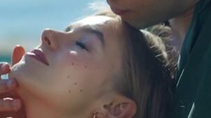 Através da Minha Janela: Além-mar