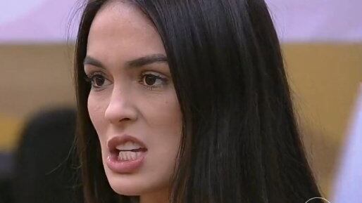 Na web, fãs puxam "fora Larissa" para o próximo Paredão