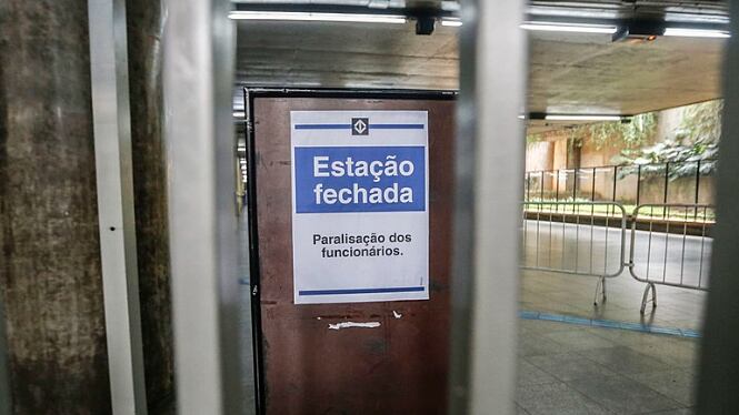 Rodízio foi suspenso autoridades decretaram ponto facultativo