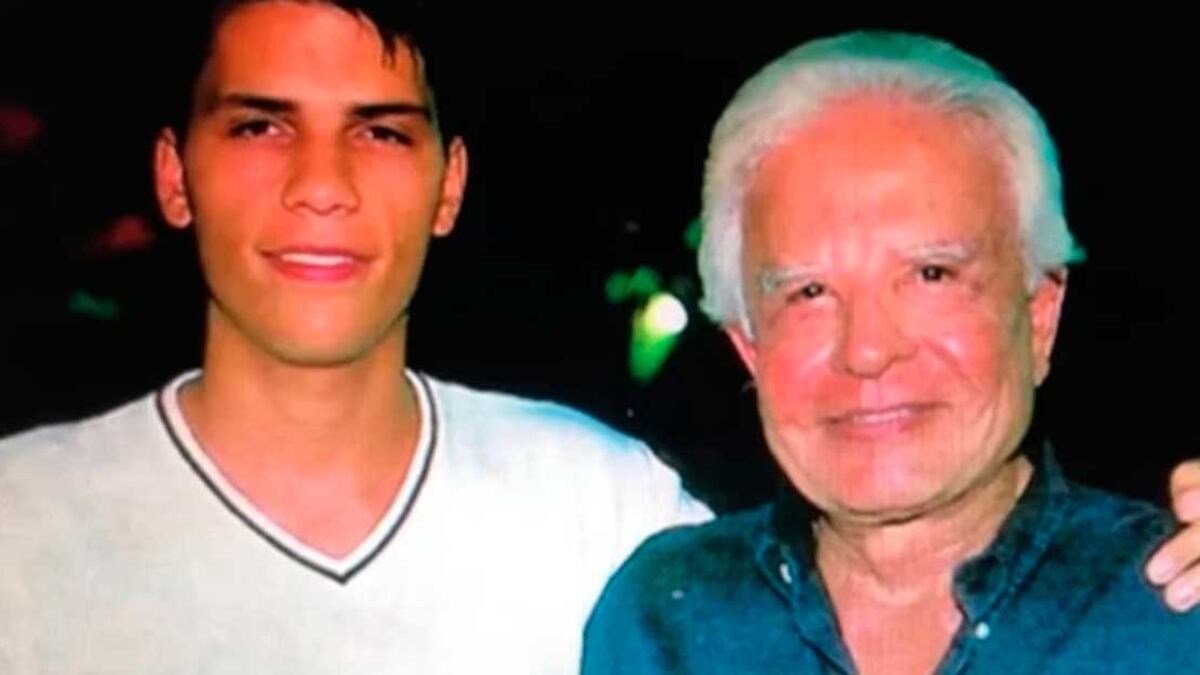 Roger Felipe é filho adotivo de Cid Moreira