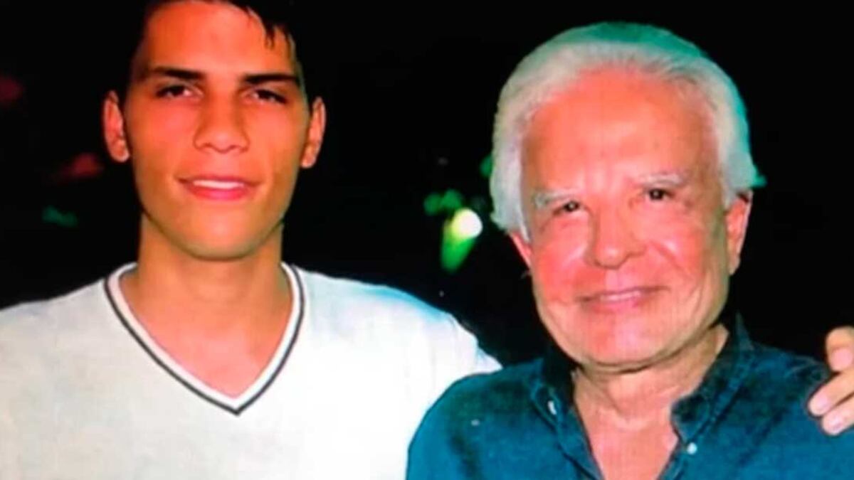 Roger Felipe é filho adotivo de Cid Moreira