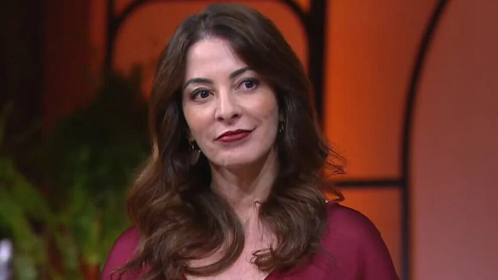 Ana Paula Padrão não engravidou, mas assume ter vários filhos