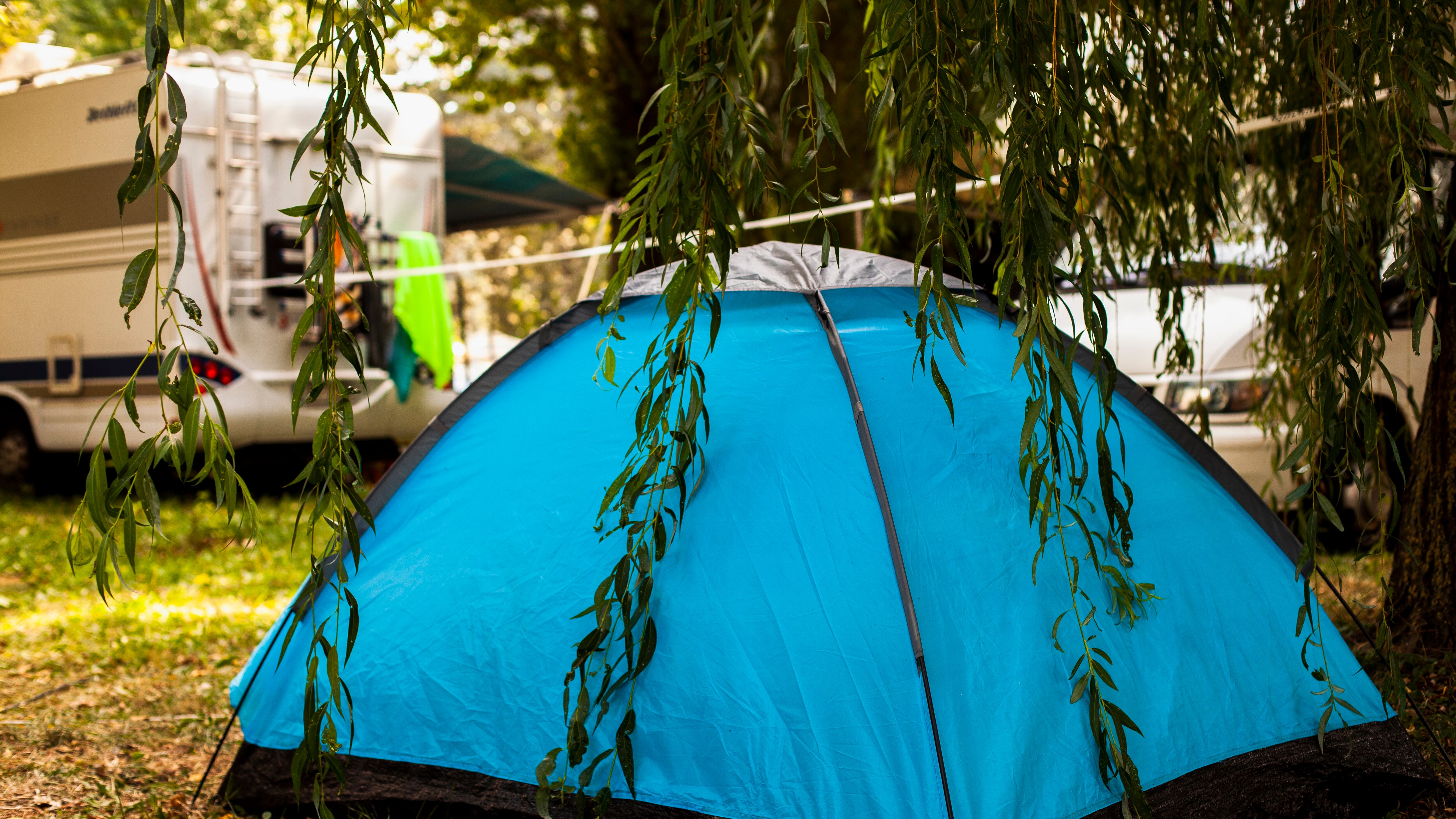 Uma pessoa morre e quatro ficam feriadas em camping