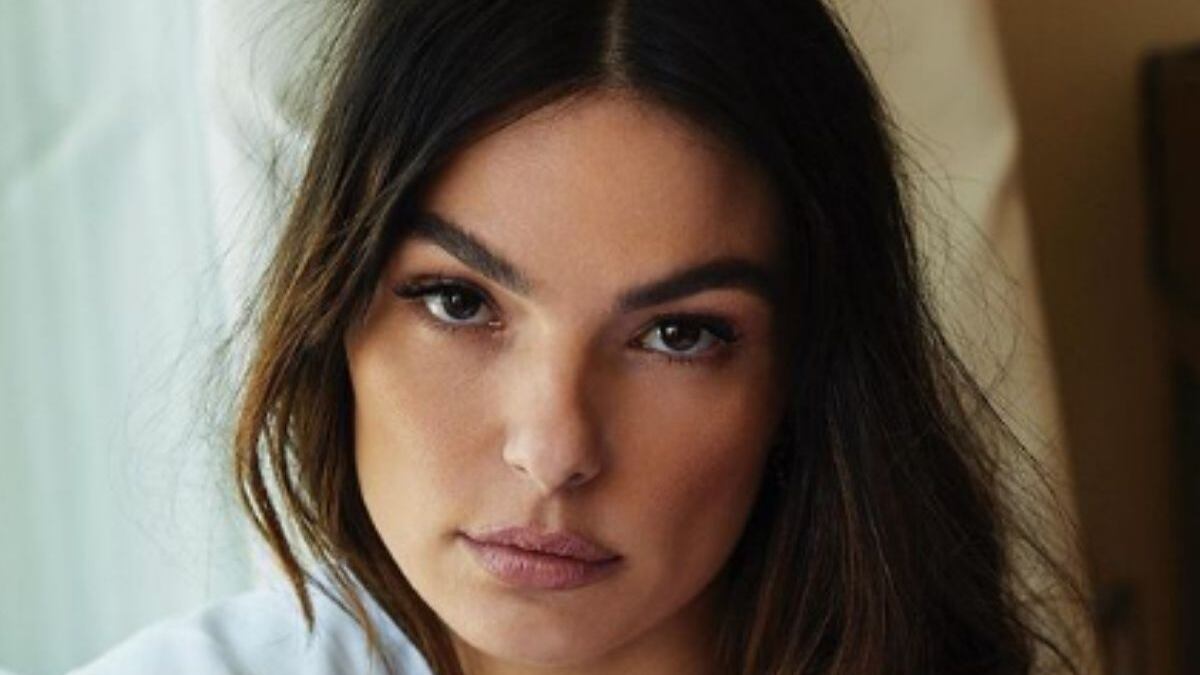 Isis Valverde é barrada em restaurante nos EUA