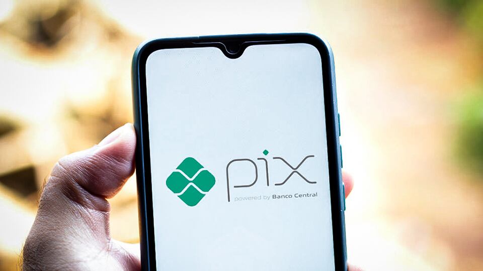 Falso Pix: veja como evitar novo golpe aplicado em comerciantes