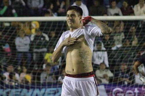 Jogador de futebol é vitima de assassinato cruel enquanto jogava