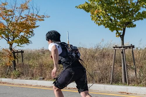 Um exotraje futurista está destinado a revolucionar a prática de corrida