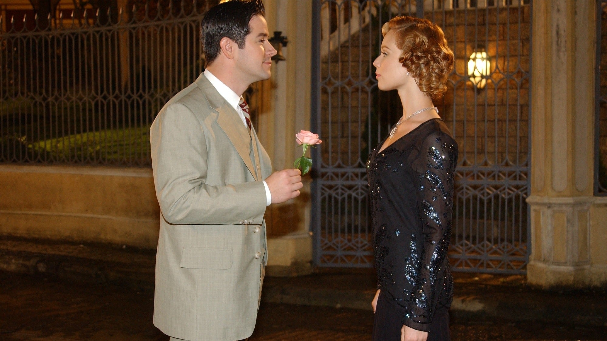 Chocolate com Pimenta: Ana Francisca (Mariana Ximenes) e Danilo (Murilo Benício) se reencontram