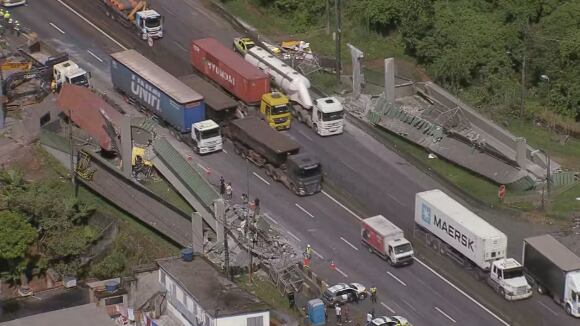 Motoristas ainda enfrentam lentidão