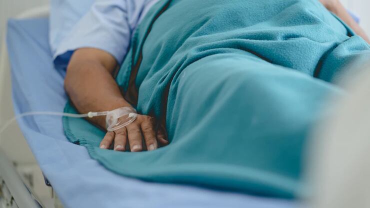 Após sofrer com ‘dor insuportável’, médicos encontram este ‘enorme’ objeto em corpo de homem