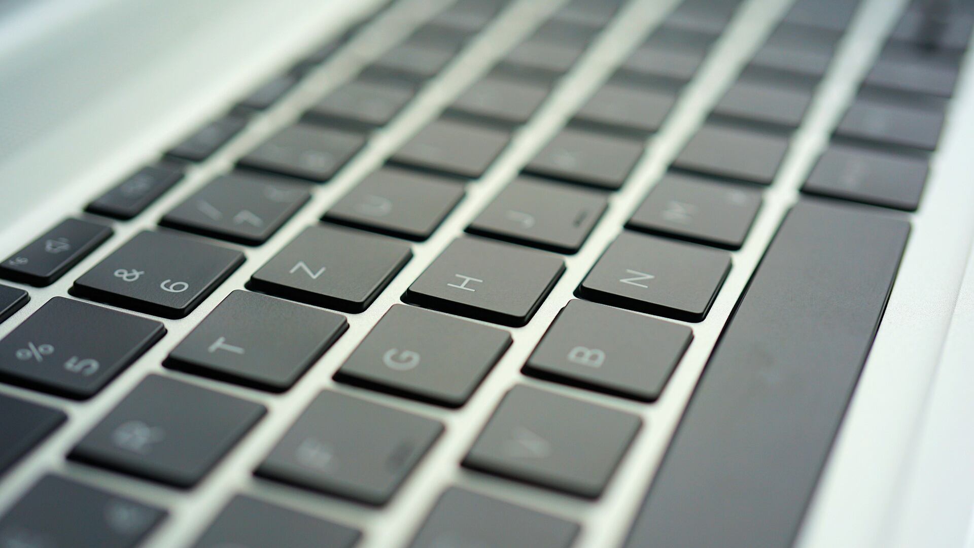 Prefeitura de SP oferece 3 mil vagas para curso de capacitação de jovens vulneráveis