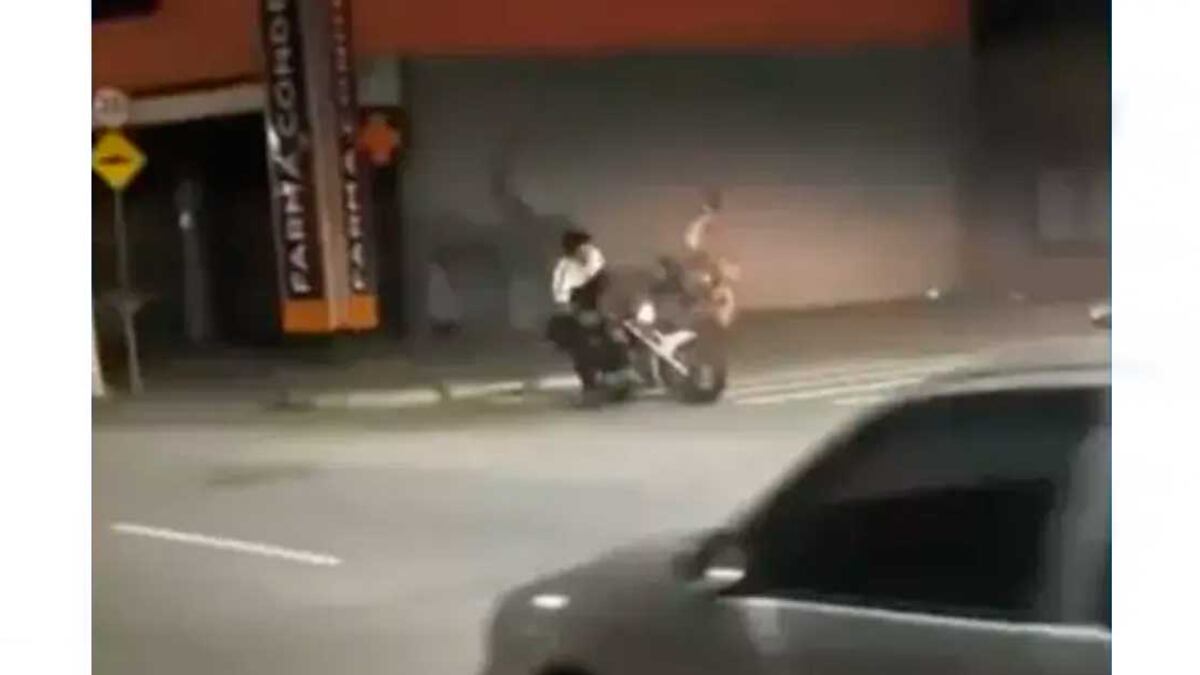 PM dá voadora em motoqueiro em Itapevi