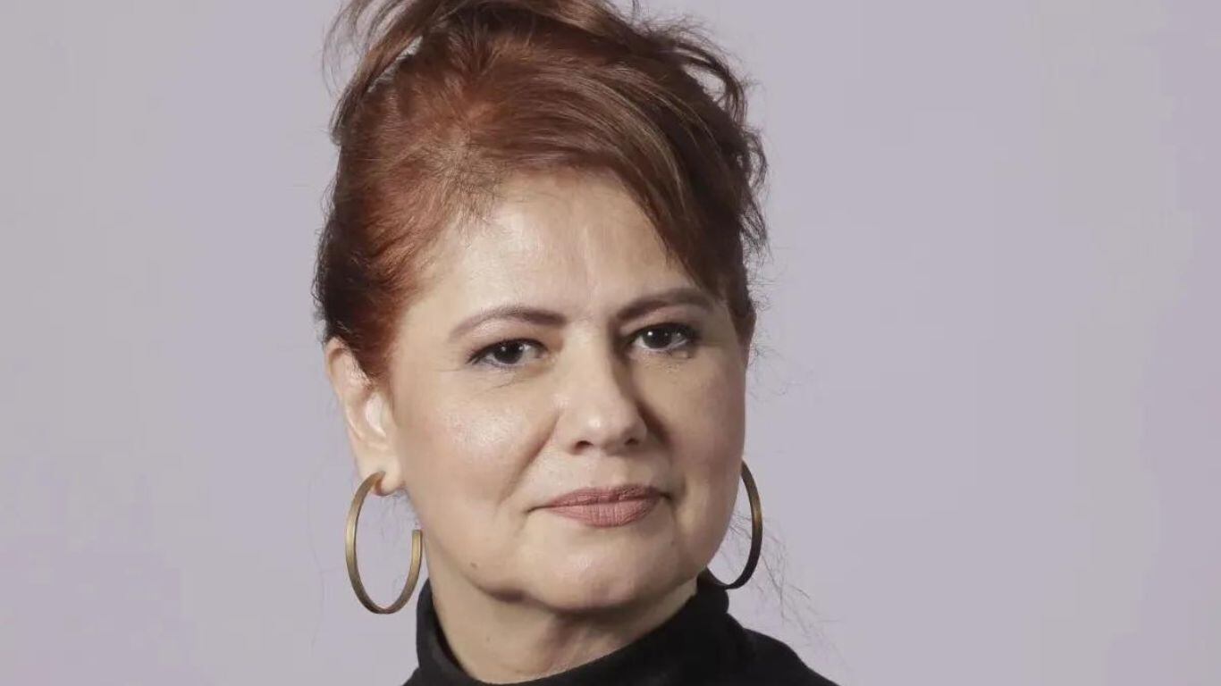 Narjara Turetta faz vaquinha online para voltar aos teatros