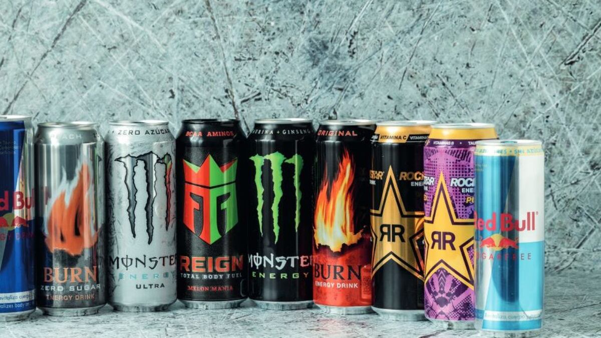 El consumo frecuente de bebidas energéticas puede traer complicaciones para la salud de las personas
