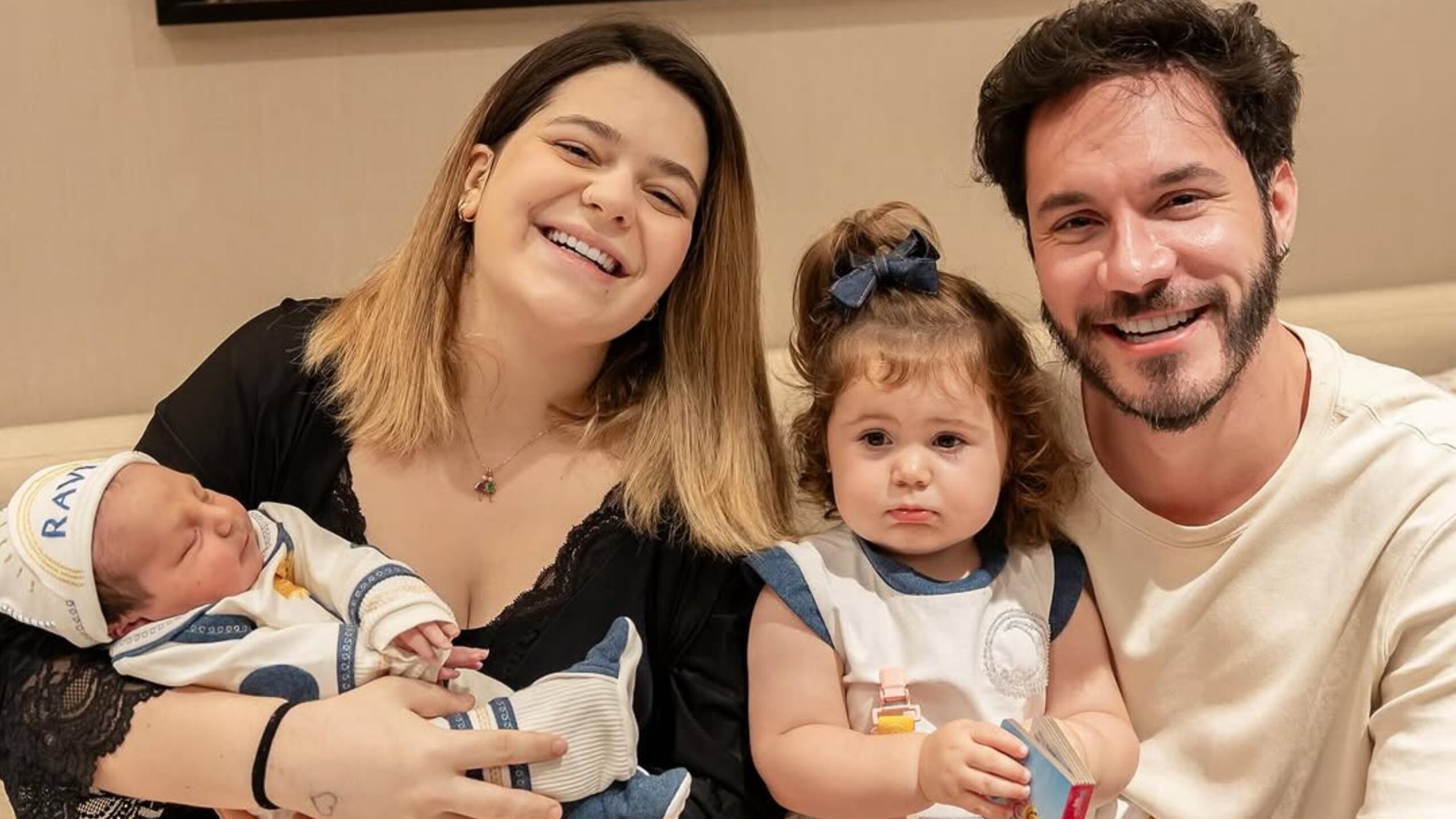 Viih Tube e família