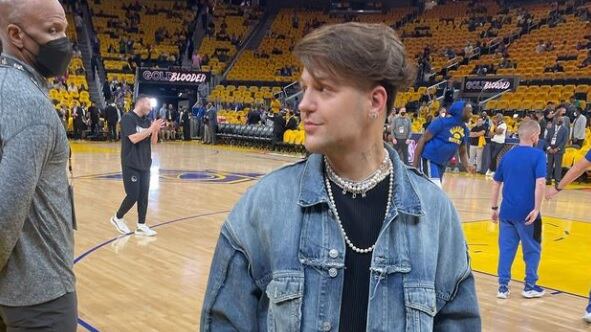 Cantor Saulo Poncio é acusado de agressão