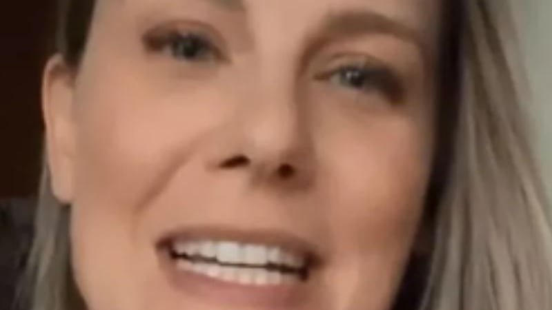 Daiana Garbin, esposa de Tiago Leifert, fala sobre câncer da filha