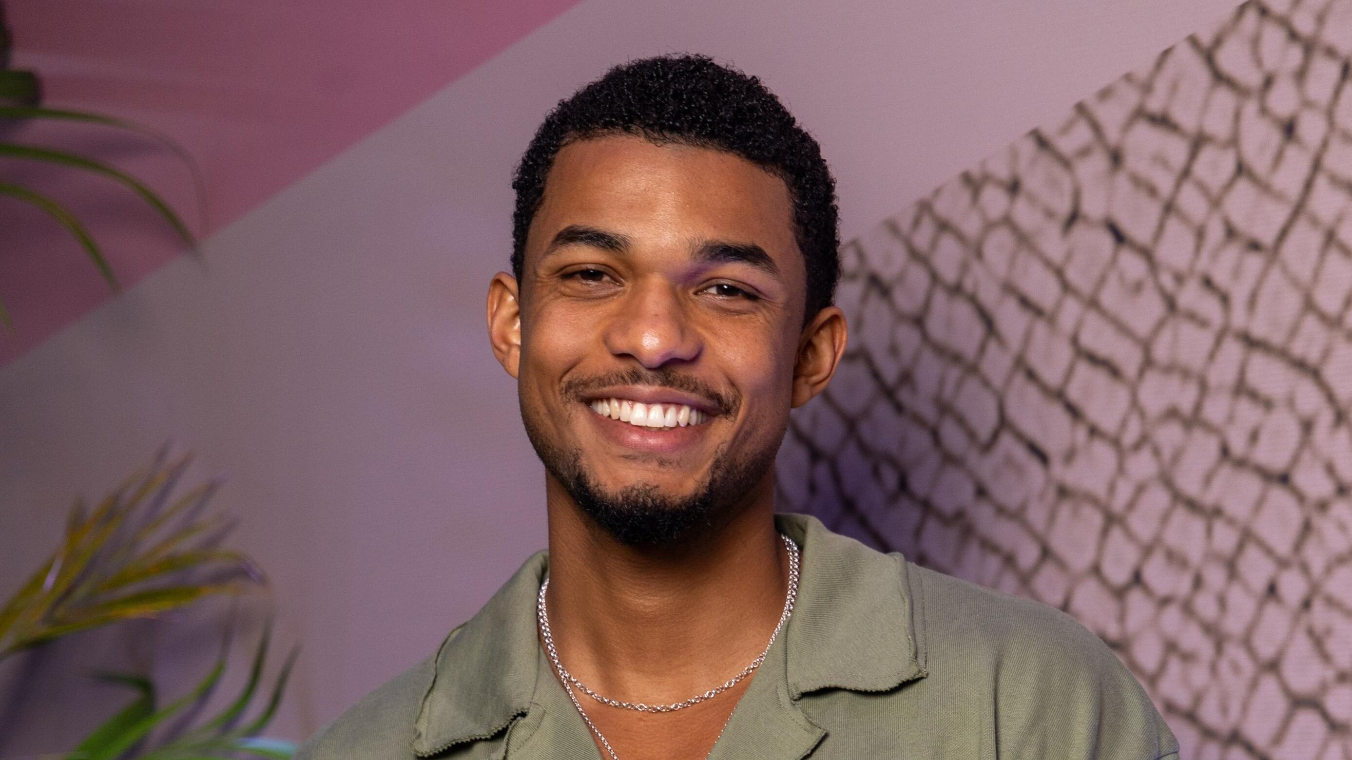 Ator Juan Paiva interpreta filho adotivo de Tony Ramos em Dona de Mim