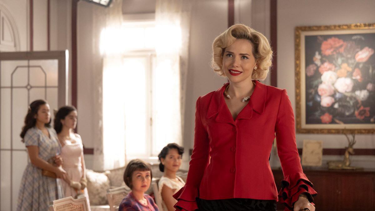 Zélia (Letícia Colin) era casada com o perfumista Rafael, que morreu quando ela estava grávida de cinco meses em Garota do Momento