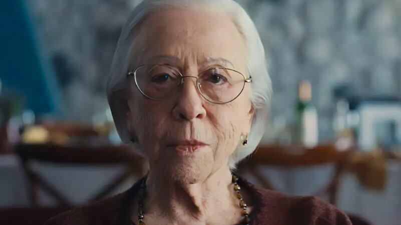 Fernanda Montenegro comemora Globo de Ouro de Fernanda Torres com vídeo emocionante