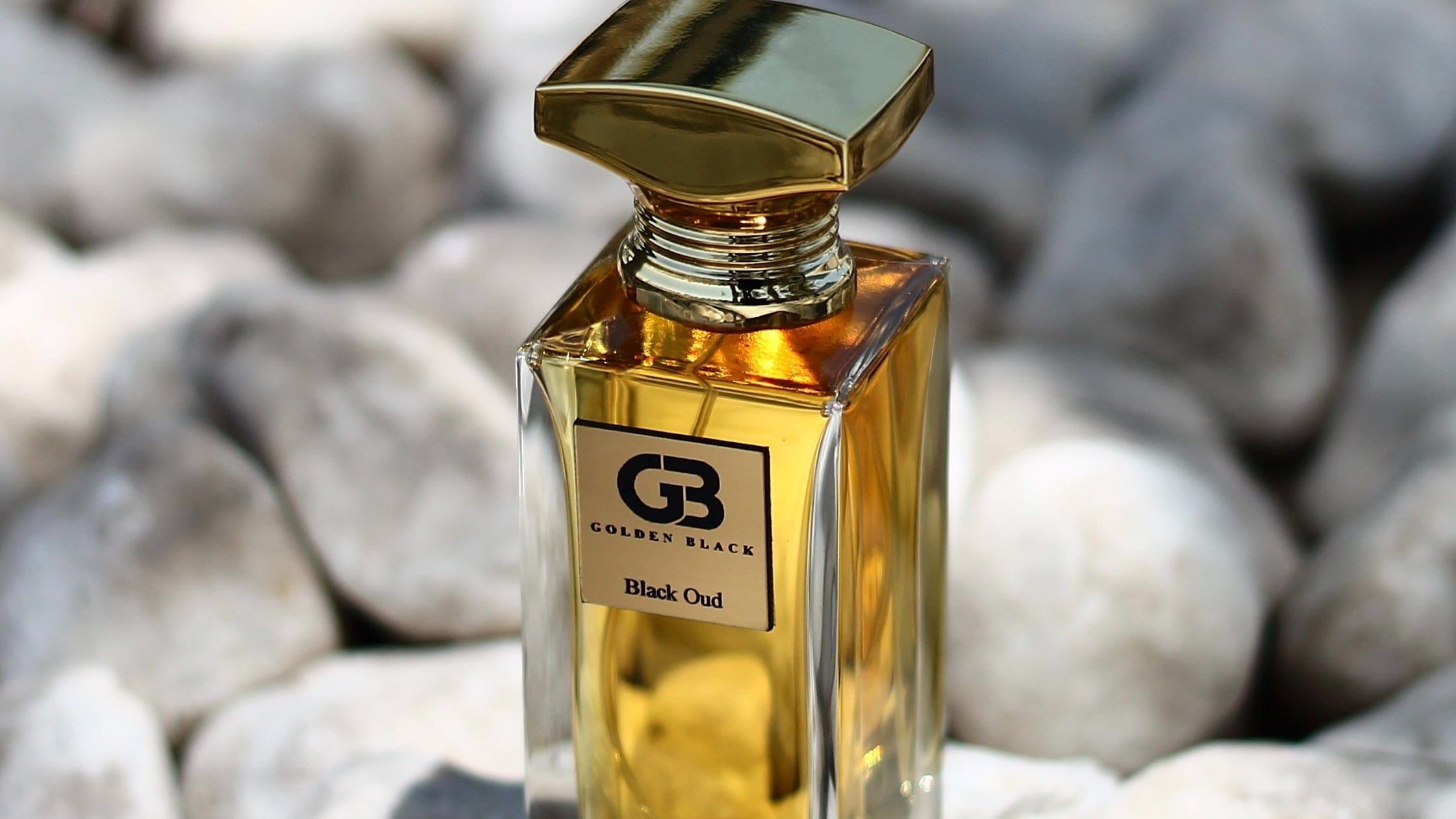 Frasco de perfume GB