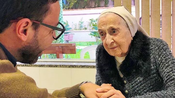 Freira brasileira é destaque mundial ao completar 116 anos de vida
