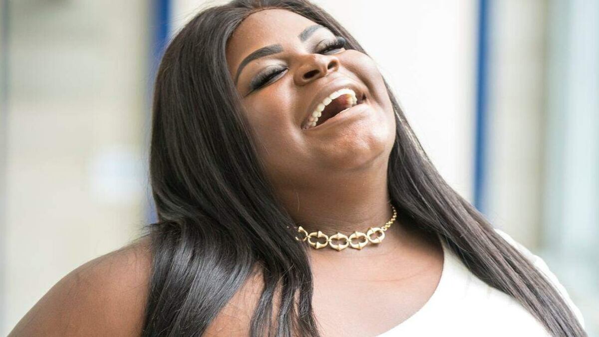 Jojo Todynho dá fora em ficante e ouve que tem "tesão de homem"