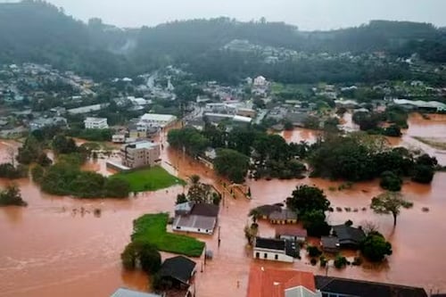 Imagens mostram o desastre que as chuvas causaram em 143 cidades do Rio Grande do Sul