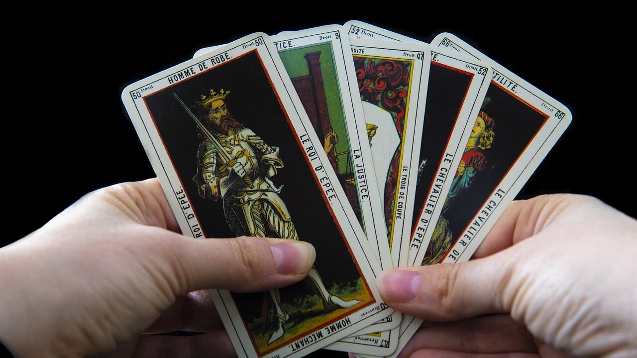 Tarot