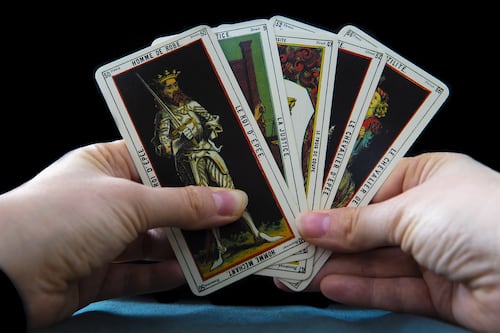 As revelações do tarot desta terça-feira (16) para os signos de Áries, Touro, Gêmeos e Câncer