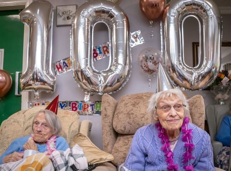 Irmãs inglesas celebram 100 anos/ Reprodução BBC