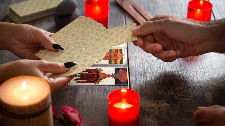 O que o tarot prevê para o futuro de cada signo entre os dias 14 e 19 de novembro