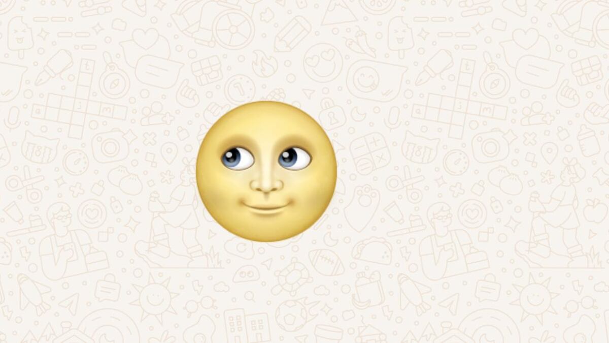El emoji de luna amarilla con cara es uno de los más enigmáticos de WhatsApp