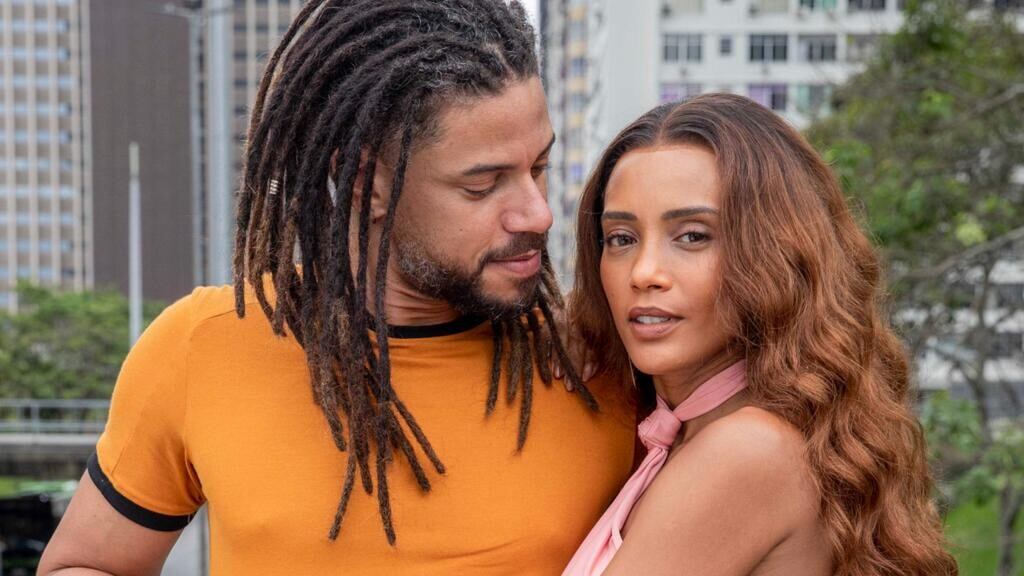 Ítalo (Paulo Lessa) e Clarice (Taís Araujo) viveram romance em Cara e Coragem